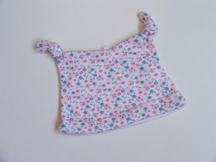 C657 dvouvrstvá květovaná čepička vel. 62, f&f,62