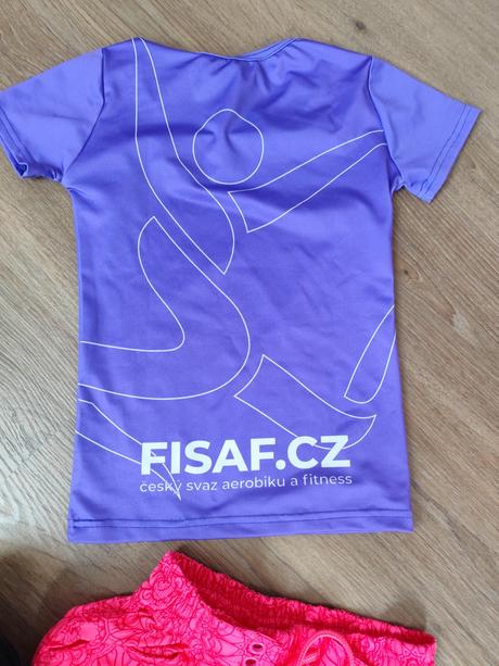 Tričko, tílko, šortky vel. 128, 122–134