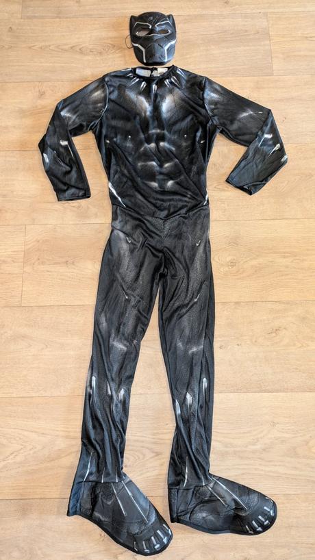 Ka254 karnevalový kostým černý panter 12 - 13 let,