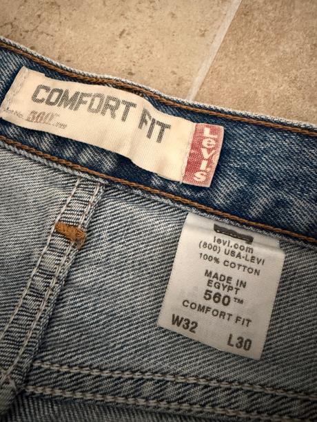 560 levis dziny w32 l30 damske dżiny m, levis,l