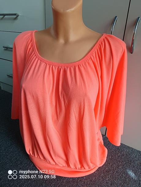 Tričko neón motýl střih vel."uni",