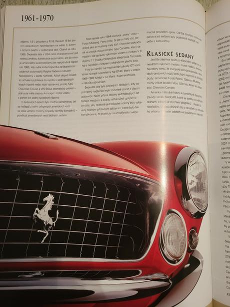 Knížka velká kniha automobilů, 