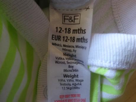 2x body s dl.r. se zajíčky, vel. 86, f&f,86