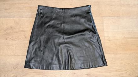 T473  mini sukně sinsay vel. s - vzhled kůže, sinsay,s