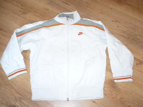 Bunda zn. nike, vel. 110/116, nike,110