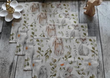 Velikonoční prostírání 4ks se zajíčky a květinami, 