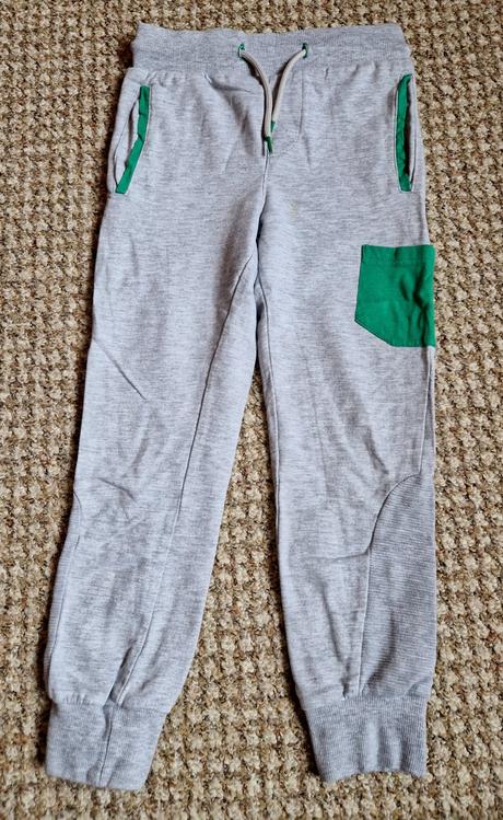 Bavlněné tepláky vel. 122/128 - top stav, pepco,122