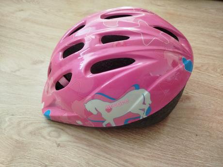 Helma cyklisticka, s