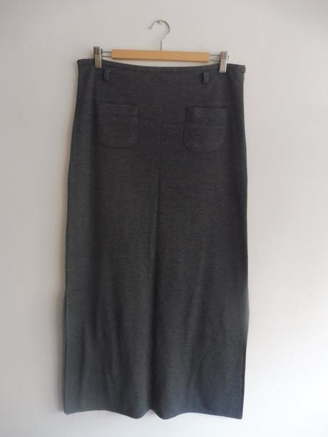 Dlouhá dámská sukně, l