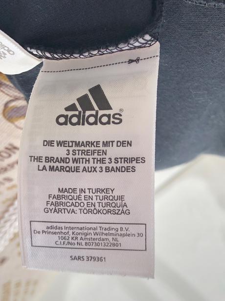 Černé tričko adidas ve velikosti 36, adidas,36