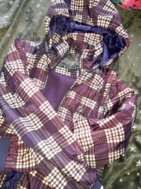 Bunda jarní kostkovaná fialová, 140