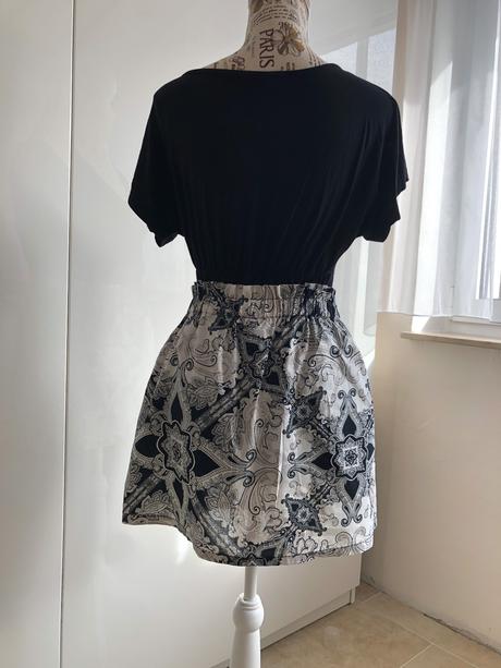 Cerno bila kratka sukne xs h&m, h&m,xs
