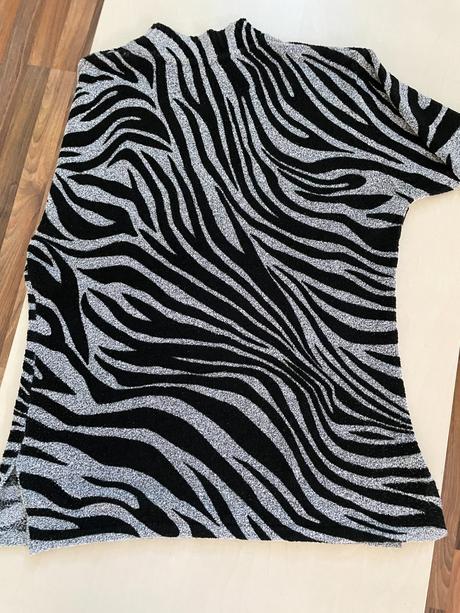 Zebrtovaný svetřík, 