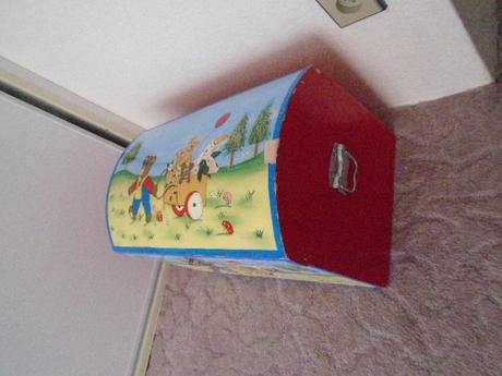 Zvířata zvířátka truhla 100 ks,