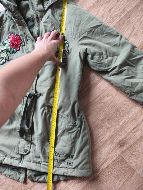 Khaki bunda parka s růžemi 170, s/m, h&m,170