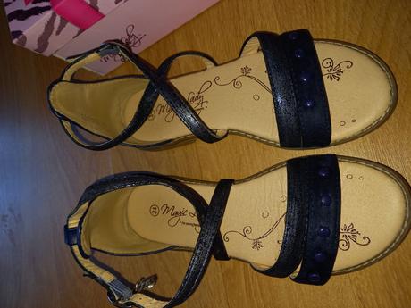 Dívčí sandálky magic lady, 34