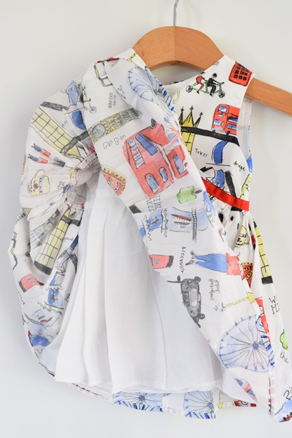 Šaty vel. 6 - 9 m, next,74