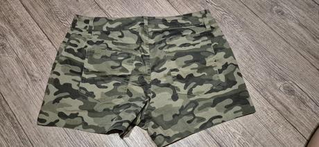 Šortky, bonprix,38