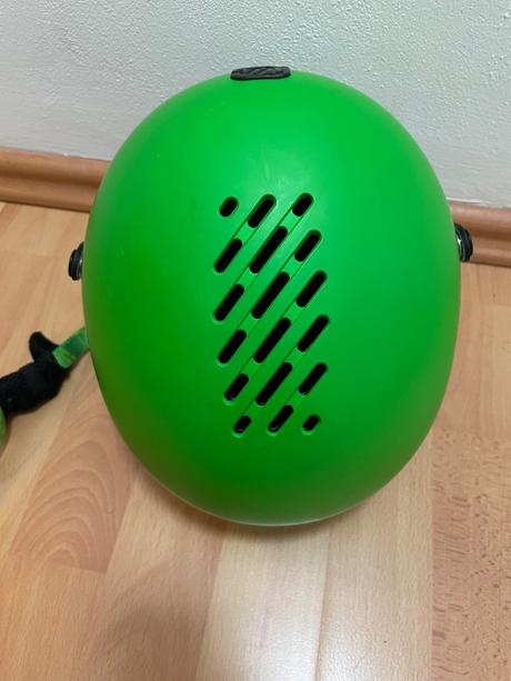 Dětská lyžařská helma k2 vel. xs, xs