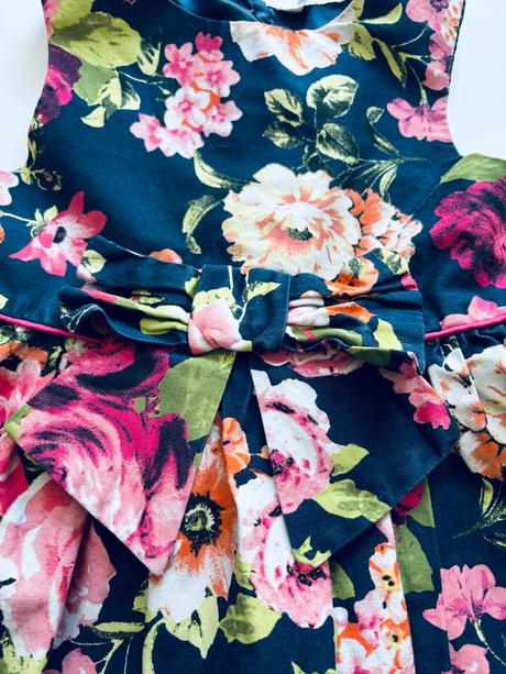 Ob/ šaty květované společenské  - v.5/6 let, george,116