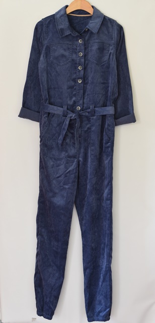 Overal vel. 12 - 13 let, nutmeg,158