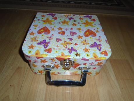 Kufřík motýl srdce 21x20,5x85 cm,