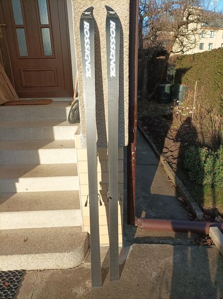 Sjezdové lyže 184 cm, rossignol,170-180 cm