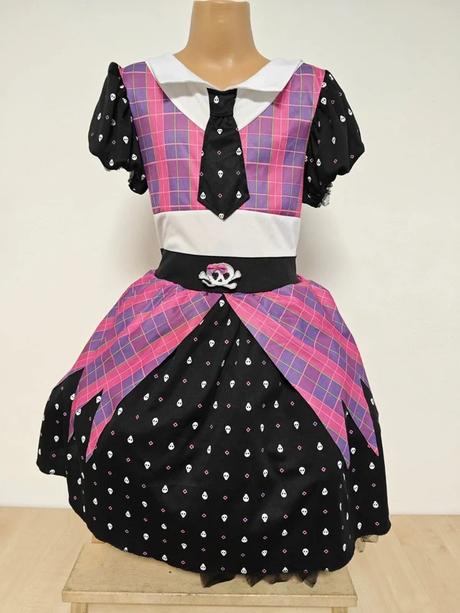 Halloween školačka, 