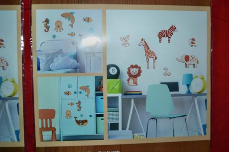 2x plastické samolepky zvířátek,