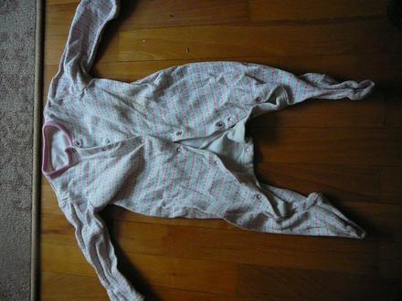 Overálek/pyžamko, 62