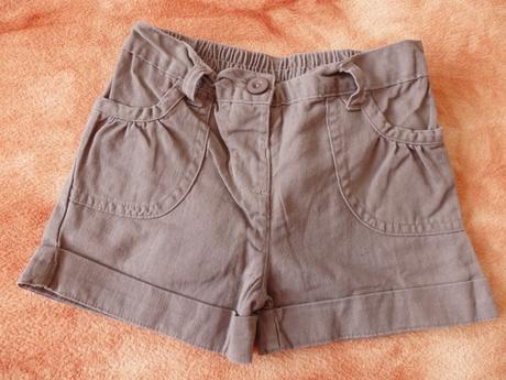 Hnědé kraťasy s páskem a kapsami, m&co,92