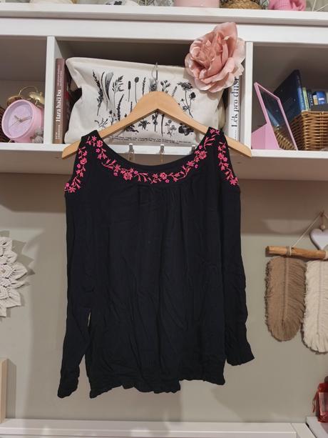 Černá halenka s kytičkami 158/164, xs/s, takko,164