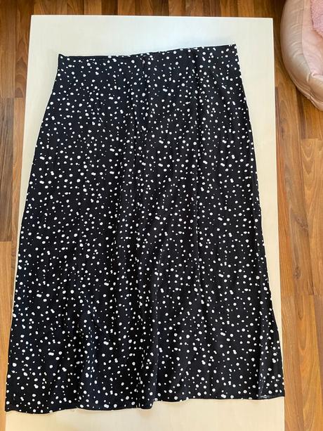 Puntíkatá sukně s rozparky, vel 44 cca 2xl, primar, primark,xxl