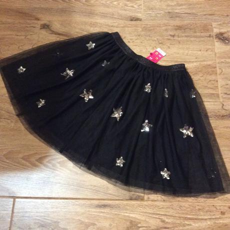 Nová slavnostní sukýnky se stříbrnými hvězdičkami, nutmeg,152