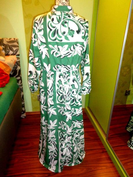 Krásné zelenobílé maxi šaty, xl