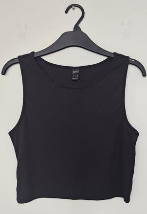 Tílko, 44