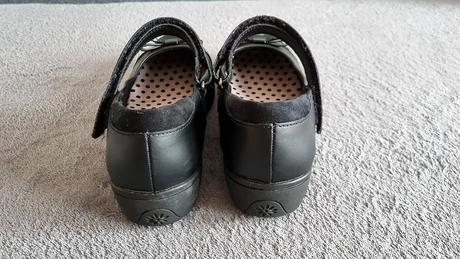 Kožené boty na klínku vel. 38,5, marks & spencer,38