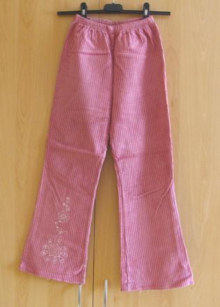 Fialové manšestrové kalhoty, 146
