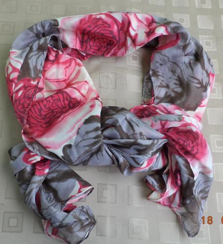 Šála 170x50 cm růže, xxxl