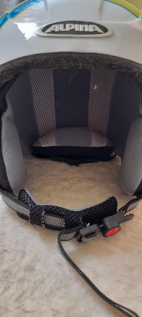 Alpina dětská lyžařská přilba, alpina sports