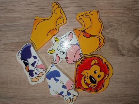 Dřevěná skládačka pro nejmenší kravička a lev,