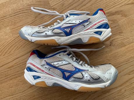 Boty & tenisky & sálovky mizuno vel. 34, mizuno,34