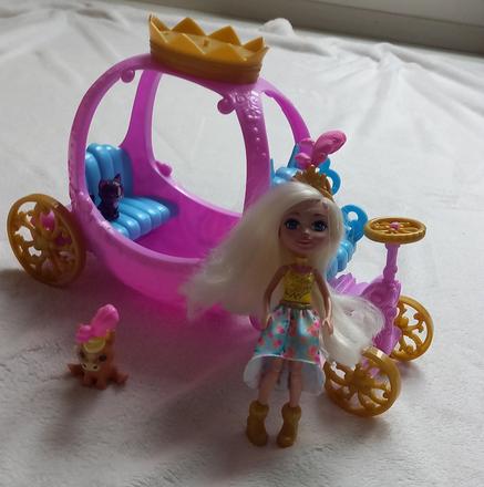 Enchantimals - panenka s kočárem a zvířátkem, 