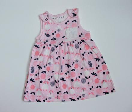 P143 růžové šaty vel.62, nutmeg,62