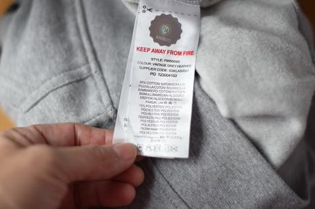 Mikina vel. 10 - 11 let, 146