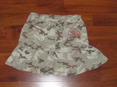 Maskáčová sukně, 104