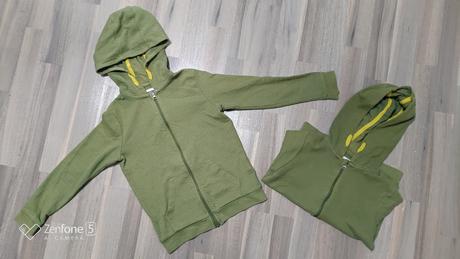 Mikina dvojčata, 122