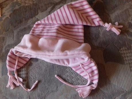 Krásná skřítkovská čepice cca 1-2roky top stav, 80