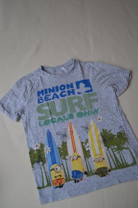 Šedé triko mimoňi vel 146/152, 146