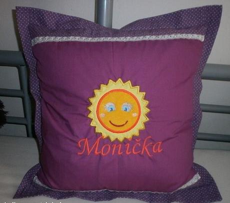 Polštářek mamince z lásky darovaný,